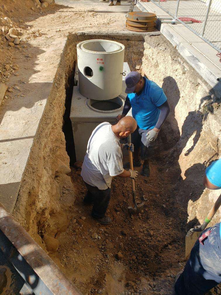 Commercial-plumbers-grease-trap-inteceptor-innovative-plumbing-pros-llc