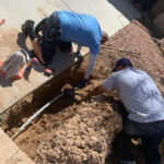 Plumbers+repair+leak